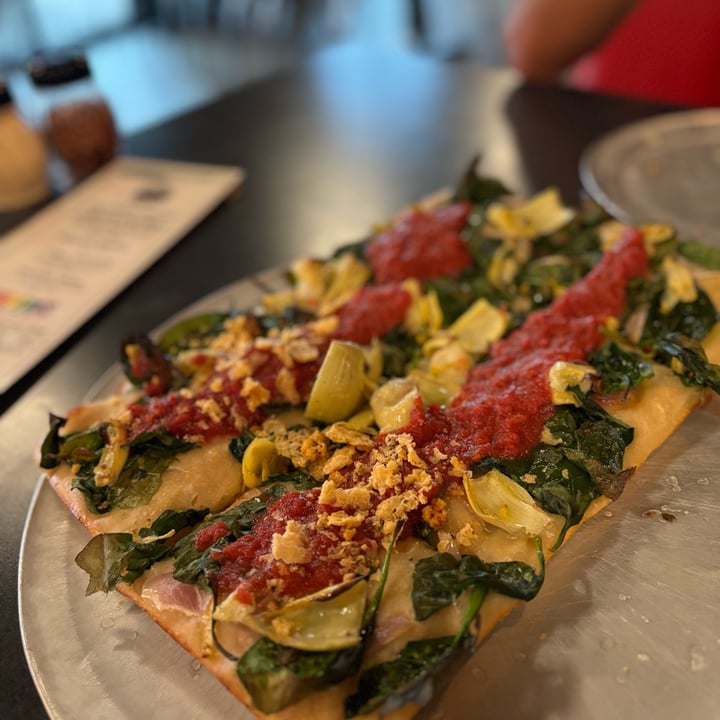 photo of Via 313 Pizza Don’t Even Recall The Name shared by @heavenlygorilla42 on  12 Jul 2024 - review