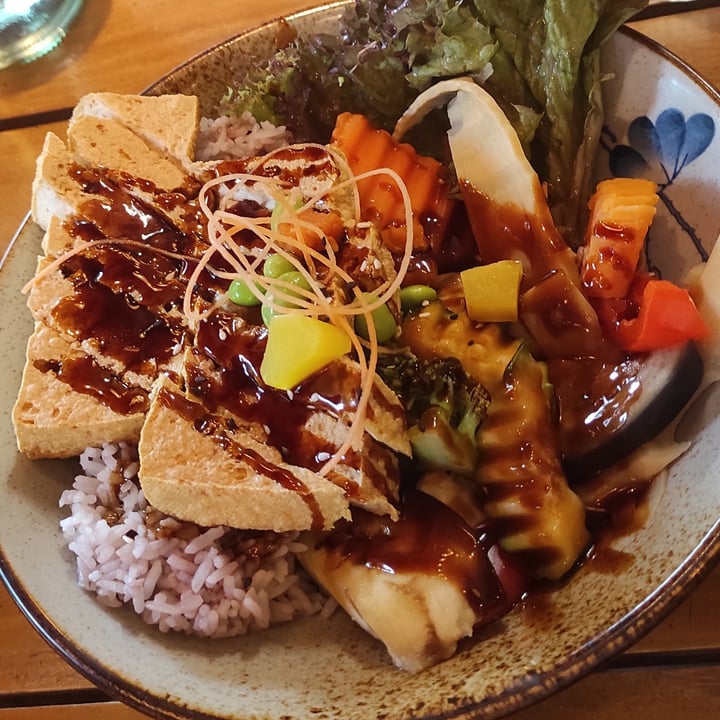 photo of To1980 VEGAN - Vietnamese Street Food Combo Meal shared by @sumarhvonn on  17 Sep 2024 - review