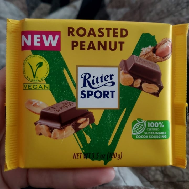 photo of Ritter Sport Roasted Peanut shared by @whatacuriousnotion on  10 Sep 2023 - review