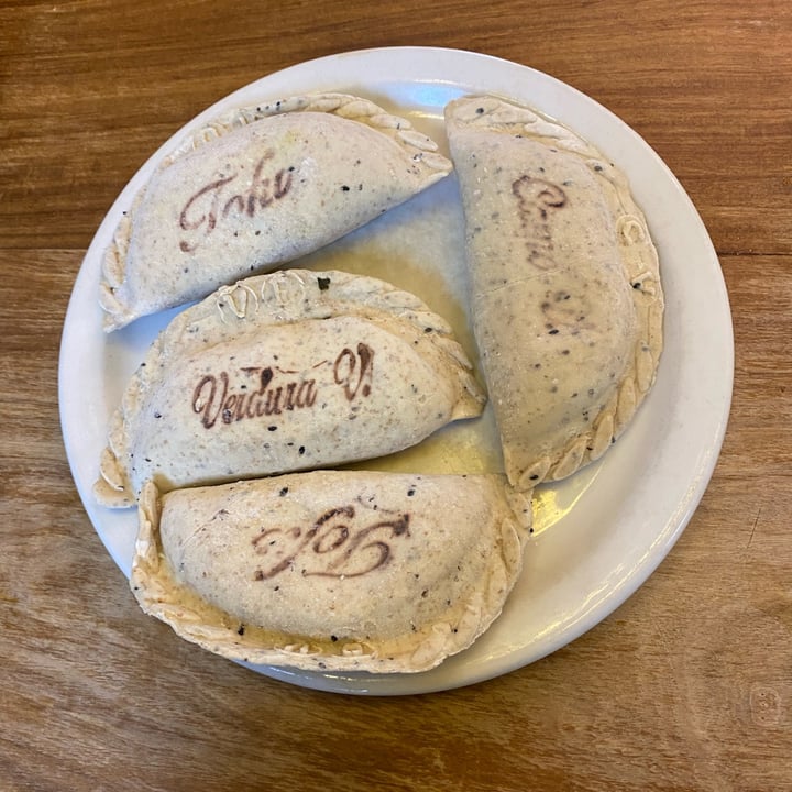 photo of Minuto 81 Empanadas shared by @franchudivito1 on  18 Aug 2023 - review