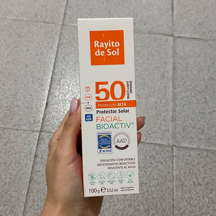 photo of Rayito de Sol Protector solar facial bioactiv shared by @marynasalas on  29 Sep 2023 - review