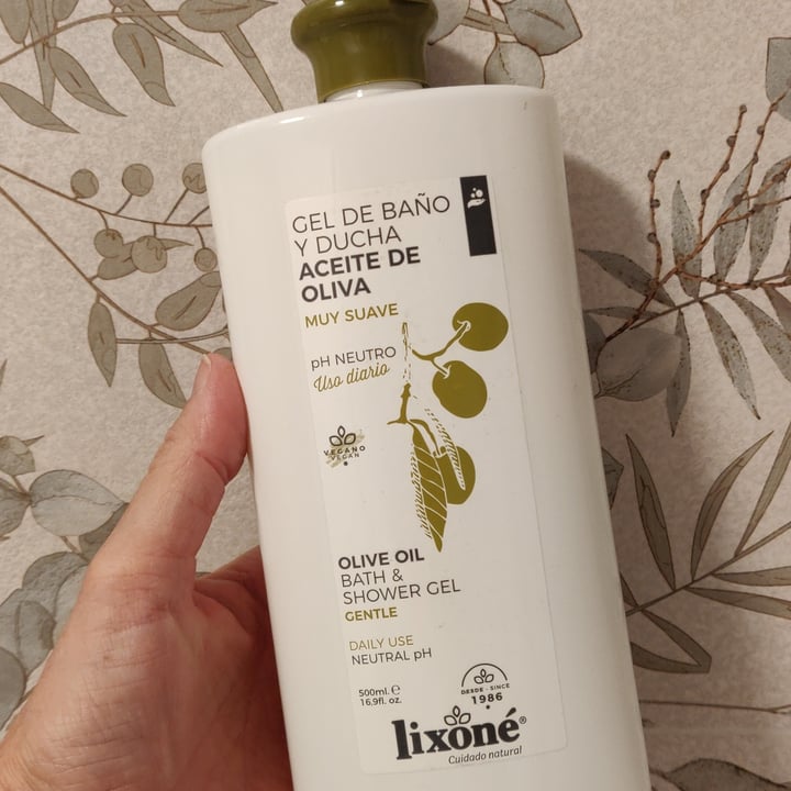 photo of Lixoné Gel de ducha aceite de oliva shared by @gitaneta on  24 Sep 2023 - review