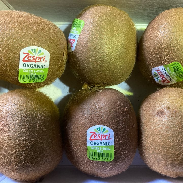 photo of Zespri Organic kiwi shared by @sanleeping on  19 Apr 2024 - review