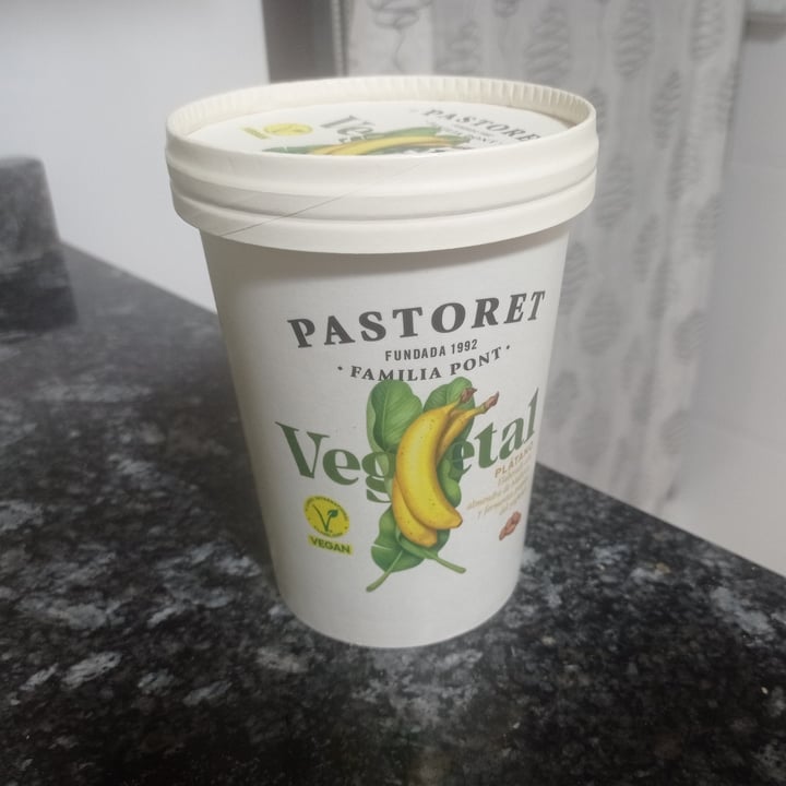 photo of Pastoret Vegetal fermentado de Almendra y plátano shared by @alejandro-alvaro on  09 May 2024 - review