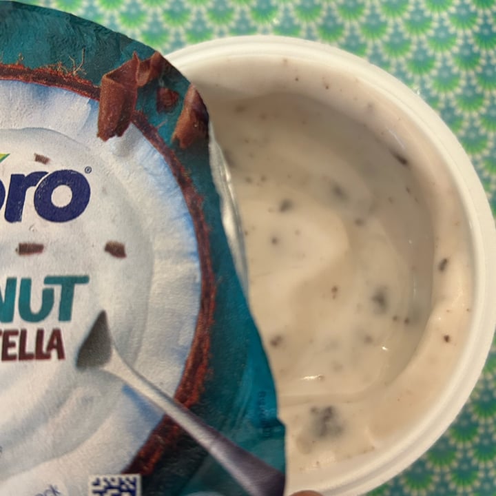 photo of Alpro yogurt coconut stracciatella shared by @parentesigraffa on  06 May 2025 - review