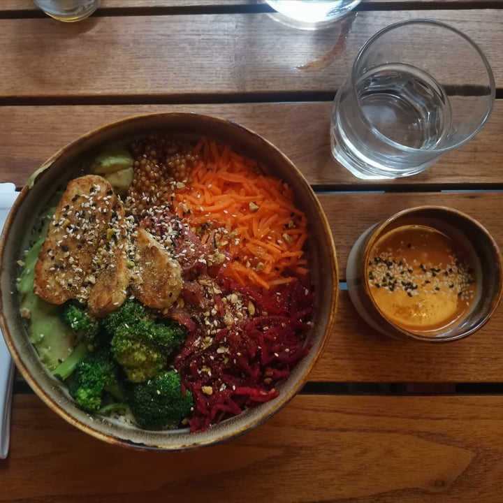 photo of GOSTILNA VIDA Poke Bowl With Tempeh shared by @fl0ra on  30 Mar 2024 - review