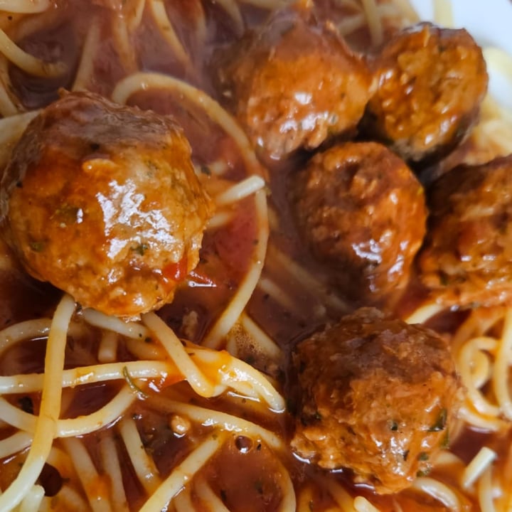 photo of Beyond Meat Beyond Meatballs shared by @gaby-miss-x on  02 Sep 2023 - review