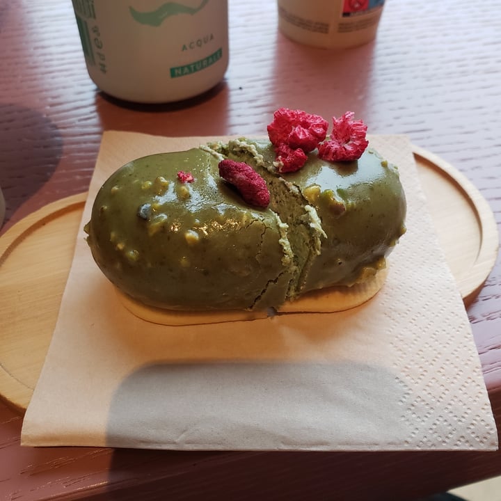 photo of Julietta Pastry and Lab Semifreddo pistacchio e lampone shared by @tercorb on  10 Feb 2024 - review