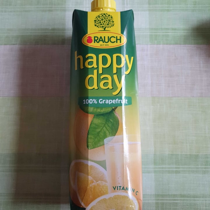 photo of Rauch Happy day 100% Grapefruit shared by @jennycom on  13 Sep 2023 - review