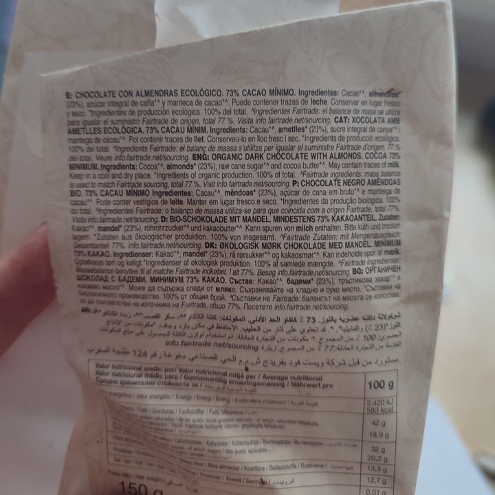photo of Chocolates Solé Chocolate Puro 73% Con Almendras shared by @lasonrisadeltrece on  30 May 2024 - review