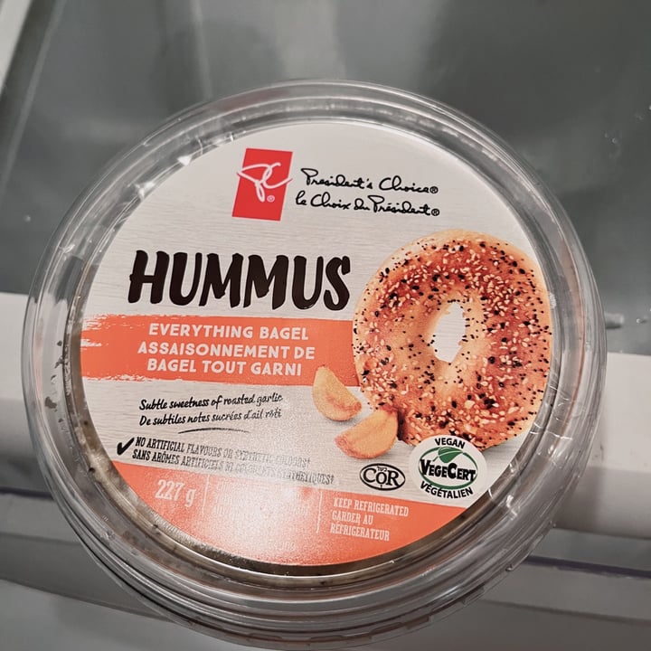 photo of President's Choice Everything Bagel Hummus shared by @rojocat on  27 Jan 2024 - review