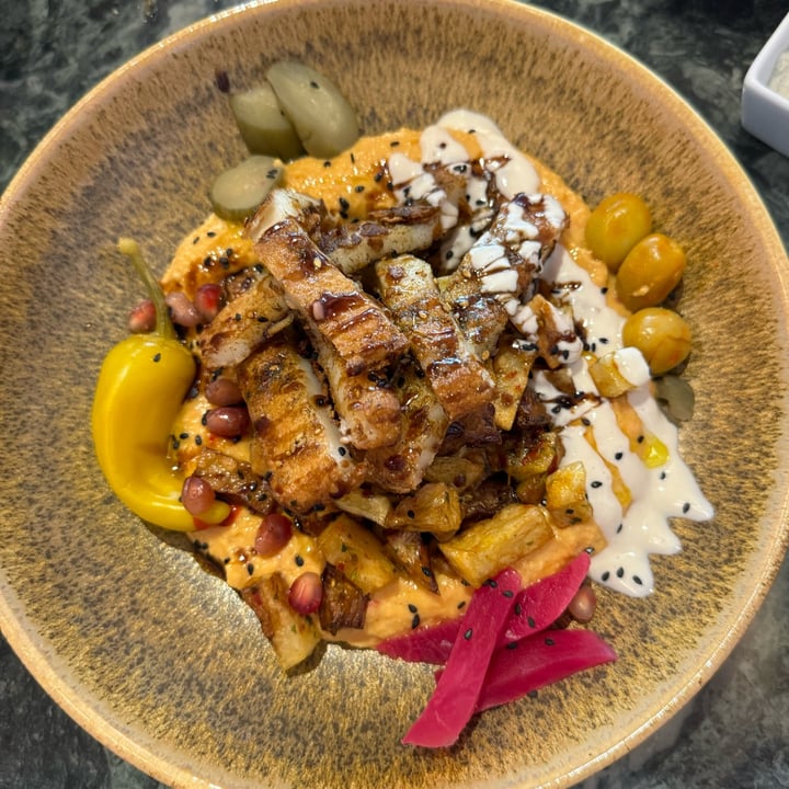 photo of The Hummus Connection Hummus with Grilled Halloumi and Batata Harra shared by @andrefornia on  21 May 2024 - review