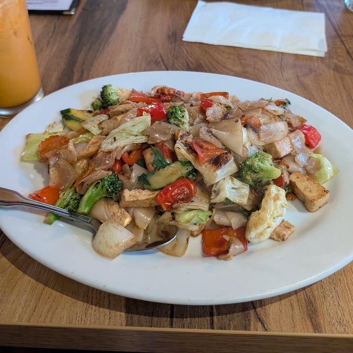photo of The Coconut On T Vegan Drunken Noodles shared by @all1za on  09 Oct 2025 - review