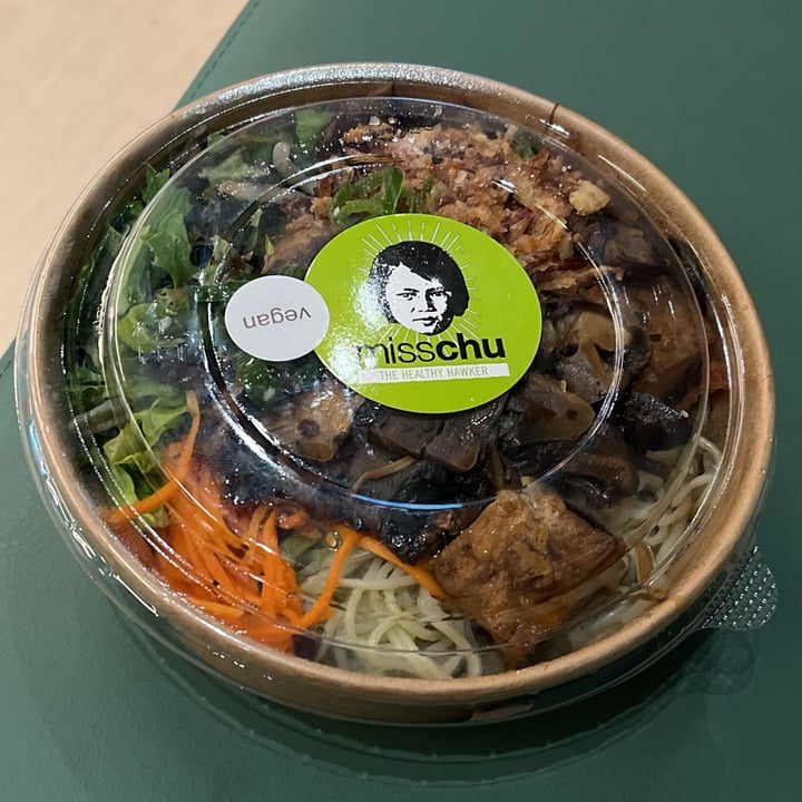 photo of misschu Medium Vermicelli Noodle Salad (Sauteed Shitake Enoki & Shimeji Mushrooms) shared by @veganadam on  27 Mar 2024 - review