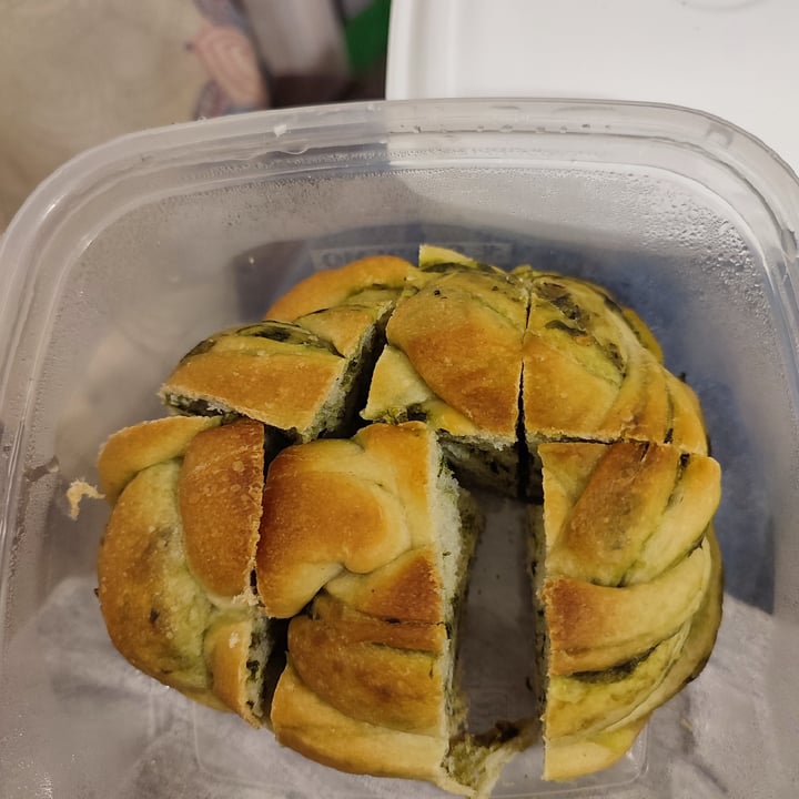 photo of Biovegans Roll de pesto shared by @erimars on  31 Dec 2023 - review