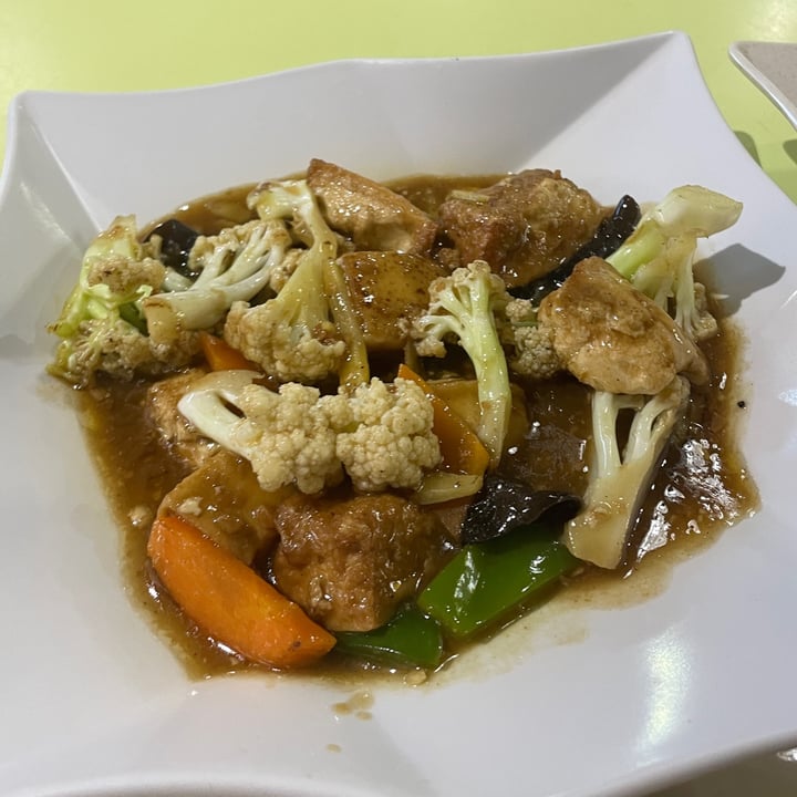 photo of Choo Zai Zhai Vegetarian 自在齋素食 Mixed Vegetable shared by @keifeewowo on  29 Feb 2024 - review