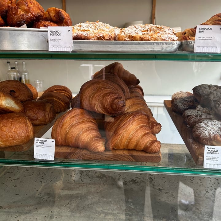 photo of SAINT-JEAN Amsterdam croissant classic shared by @schandra on  10 Oct 2025 - review