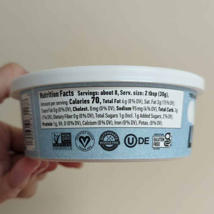photo of Oatly cream cheese shared by @regimack on  01 Oct 2023 - review