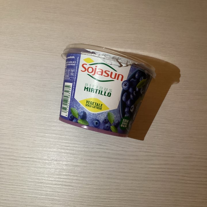 photo of Sojasun Yogurt Bifidus Mirtillo shared by @rominafanchiotti on  23 Oct 2023 - review