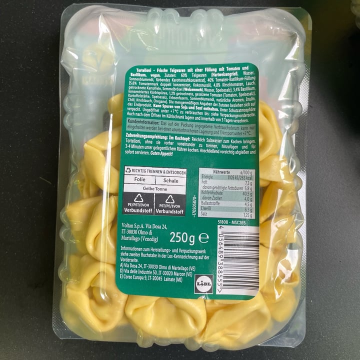 photo of Vemondo Vegane Tortelloni mit Tomate und Basilikum shared by @gruenepaprika on  27 May 2024 - review