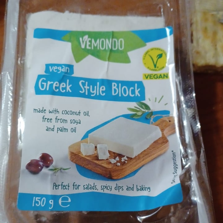 photo of Vemondo formaggio feta shared by @gloomyaria on  09 Apr 2024 - review