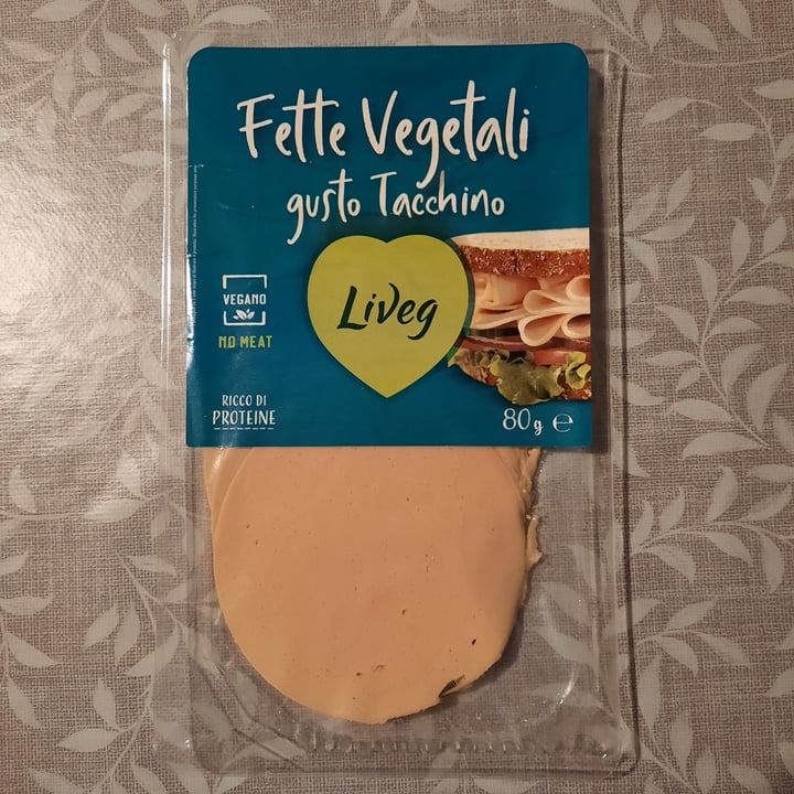 photo of Liveg fette vegetali gusto tacchino shared by @lindacolombo on  28 Dec 2023 - review