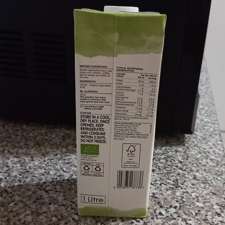 photo of Woolworths Food Unsweetened Soya Milk  shared by @ronelle on  09 Jan 2024 - review