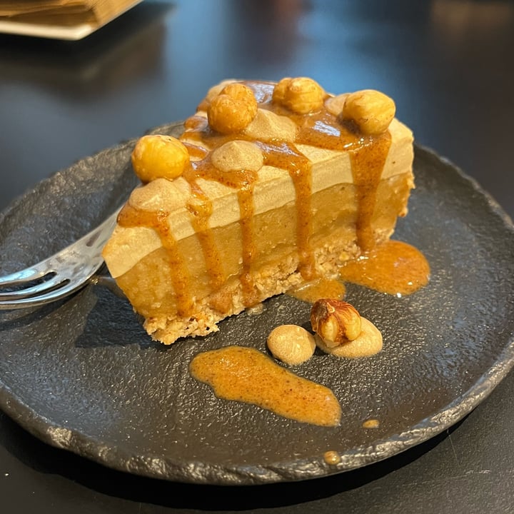 photo of Black Sheep Raw cheesecake caramello salato shared by @agaiarept on  15 Mar 2025 - review