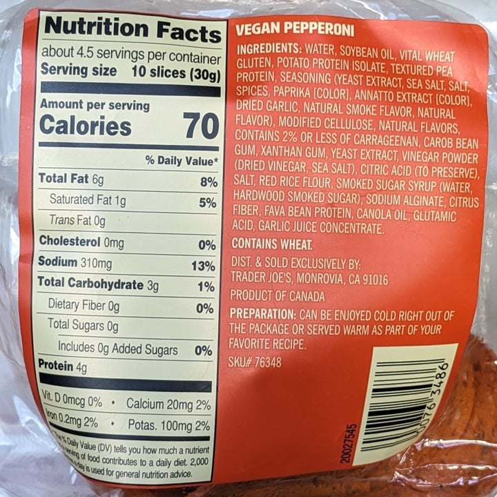 photo of Trader Joe's vegan pepperoni shared by @iszy on  15 Apr 2024 - review