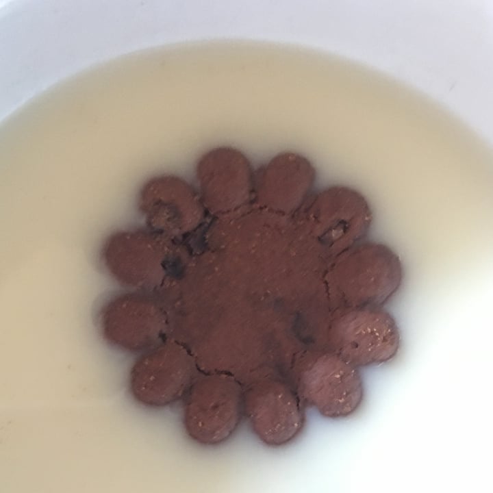 photo of Sottolestelle Frollini al cacao con gocce di cioccolato shared by @theveggienotebook on  10 Feb 2024 - review
