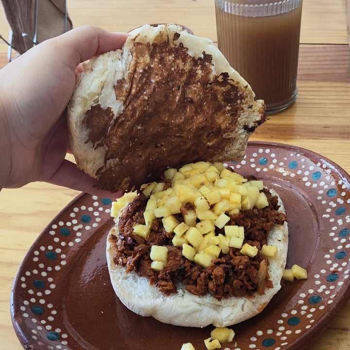 photo of TARA, comedor vegano Torta De Pastor Con Queso shared by @aerin on  08 Jul 2024 - review