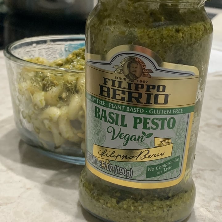 photo of Filippo Berio Basil Pesto Vegan shared by @unejanie on  27 Feb 2024 - review