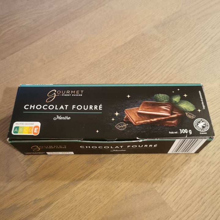 photo of Gourmet Finest Cuisine Chocolat Fourré Menthe shared by @stefietokee on  21 Dec 2023 - review