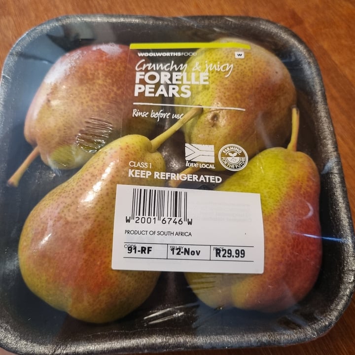 photo of Woolworths Food Forelle pears shared by @carmz on  07 Nov 2023 - review