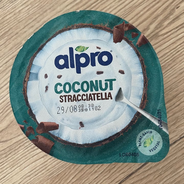photo of Alpro yogurt coconut stracciatella shared by @keerah on  21 Aug 2023 - review