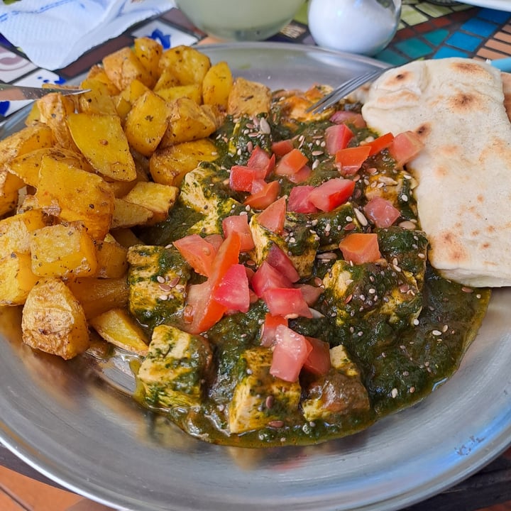 photo of Nómada - Tostaduría y Café Curry Con Tofu shared by @yanyna on  14 Apr 2024 - review