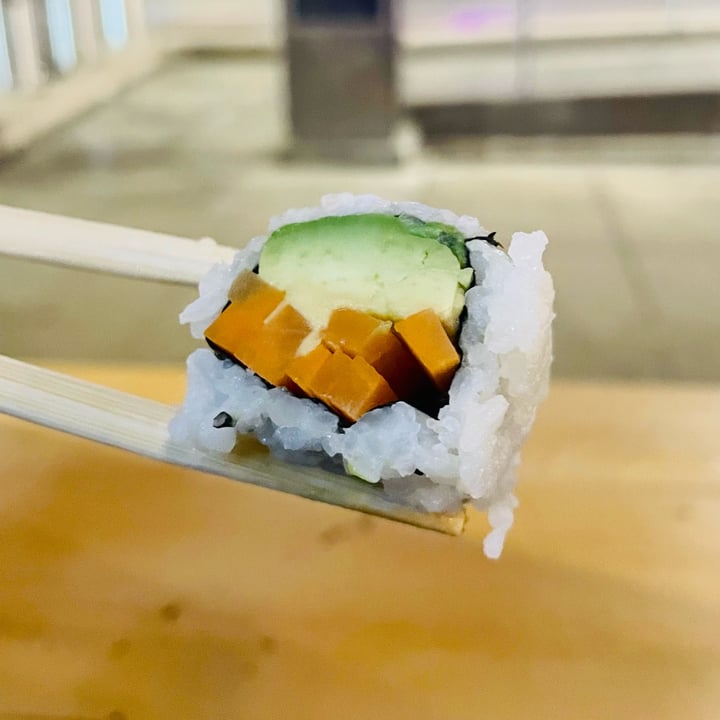 photo of Ryo Sushi vegetable roll shared by @tamiapple on  22 Sep 2024 - review