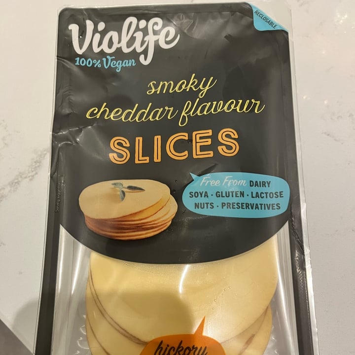 photo of Violife Smoky Cheddar Flavour Slices shared by @hypnicol on  20 Aug 2023 - review