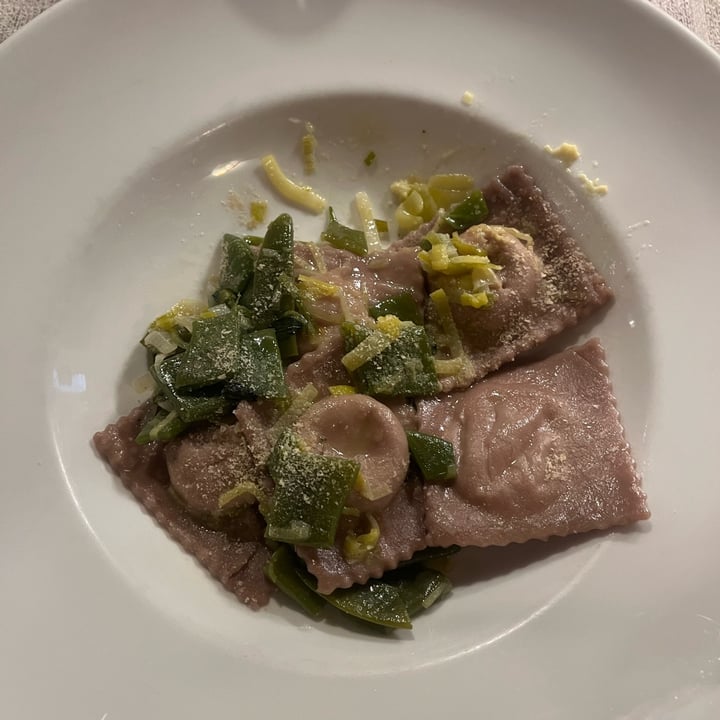 photo of Ristorante Vegano Biologico La Lanterna Bigoli alla carbonara vegetale shared by @anapalm on  25 Mar 2024 - review