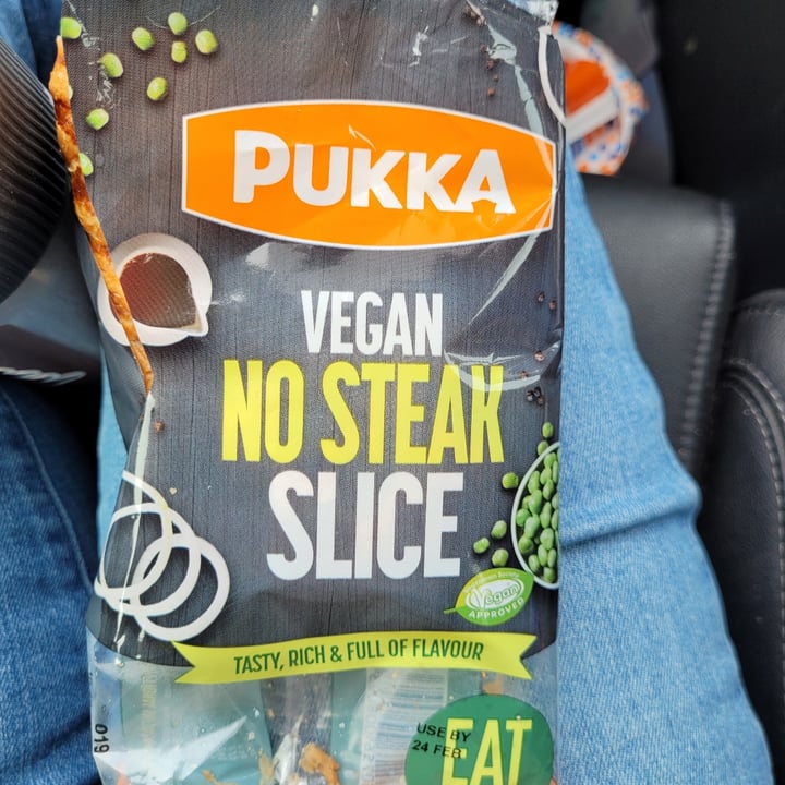 photo of Pukka vegan no steak slice shared by @beadercollie on  22 Feb 2024 - review