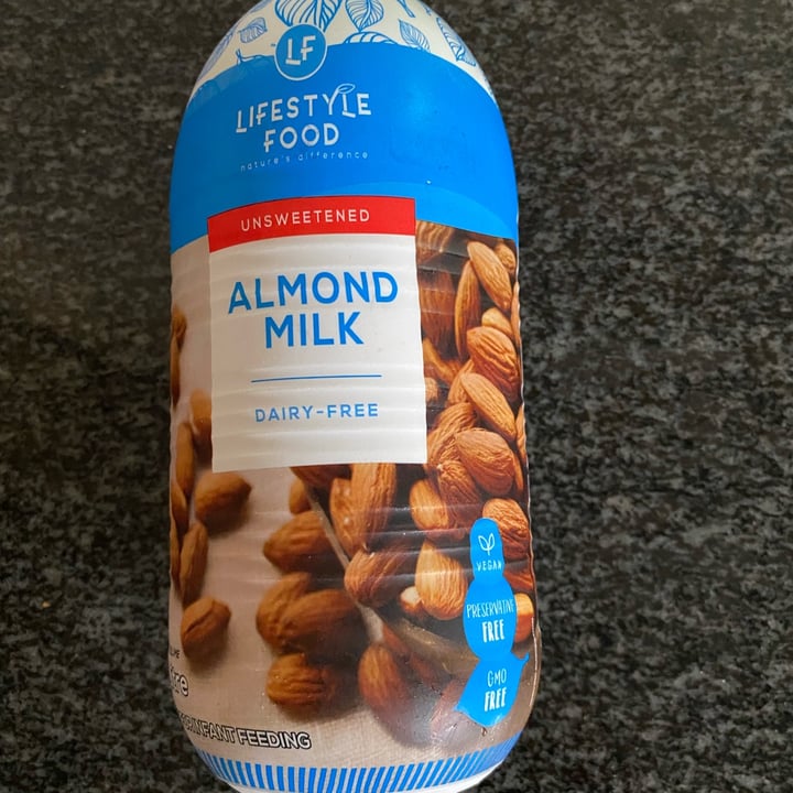 photo of Lifestyle Food Unsweetened Almond milk shared by @lindybeukes60 on  17 Dec 2023 - review