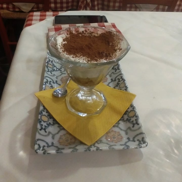 photo of Pizzeria Bella Napoli Tiramisù Vegan shared by @geb on  17 Apr 2024 - review