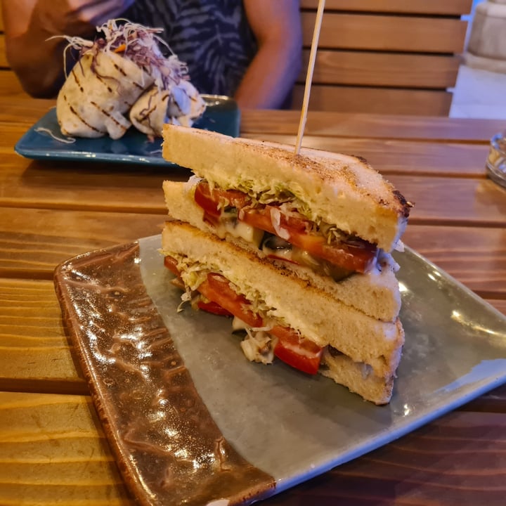 photo of King’s Caffe Krk Vegan Sandwich shared by @jimbo on  12 Oct 2023 - review
