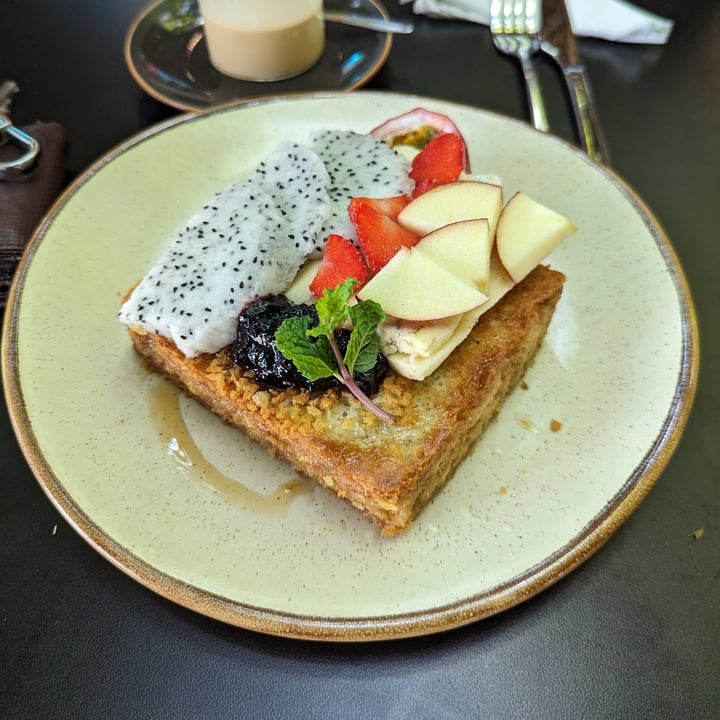 photo of Rosie's cafe Vegan French Toast shared by @tomq6 on  07 Apr 2024 - review