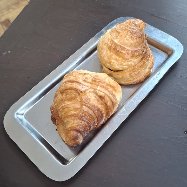 photo of Cosecha san telmo medialuna apto vegan shared by @nuriagenequilis on  14 Sep 2025 - review