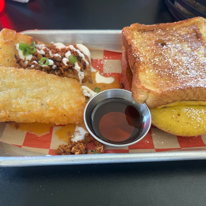 photo of 4th & State breakfast sammy shared by @dankreject on  23 Oct 2024 - review