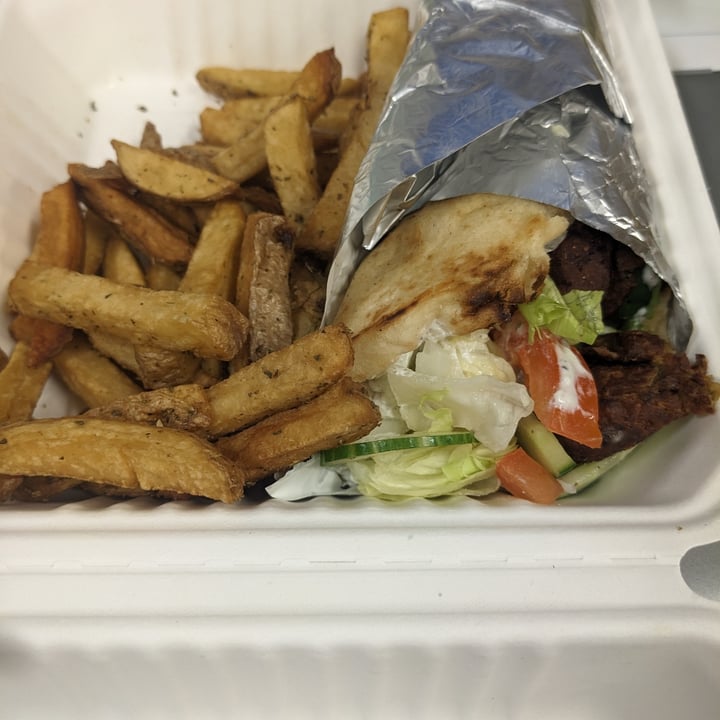 photo of The Lemon Tree Falafel Wrap shared by @rcrw88 on  14 Dec 2023 - review