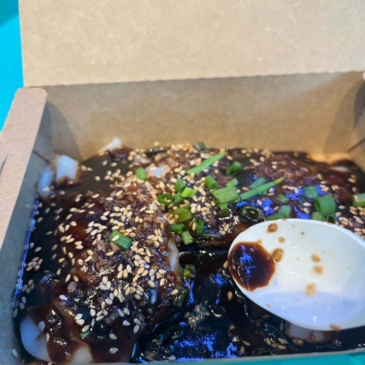 photo of deliveroo food market Chee Cheong Fun shared by @soy-orbison on  06 Apr 2024 - review