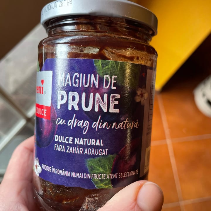 photo of Raureni whole plums no sugar, magiun de prune shared by @pacioccone on  16 Dec 2024 - review