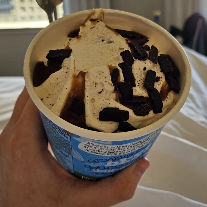 photo of Ben & Jerry's Berry Revolutionary (Sundae) shared by @maddy5 on  21 Aug 2024 - review